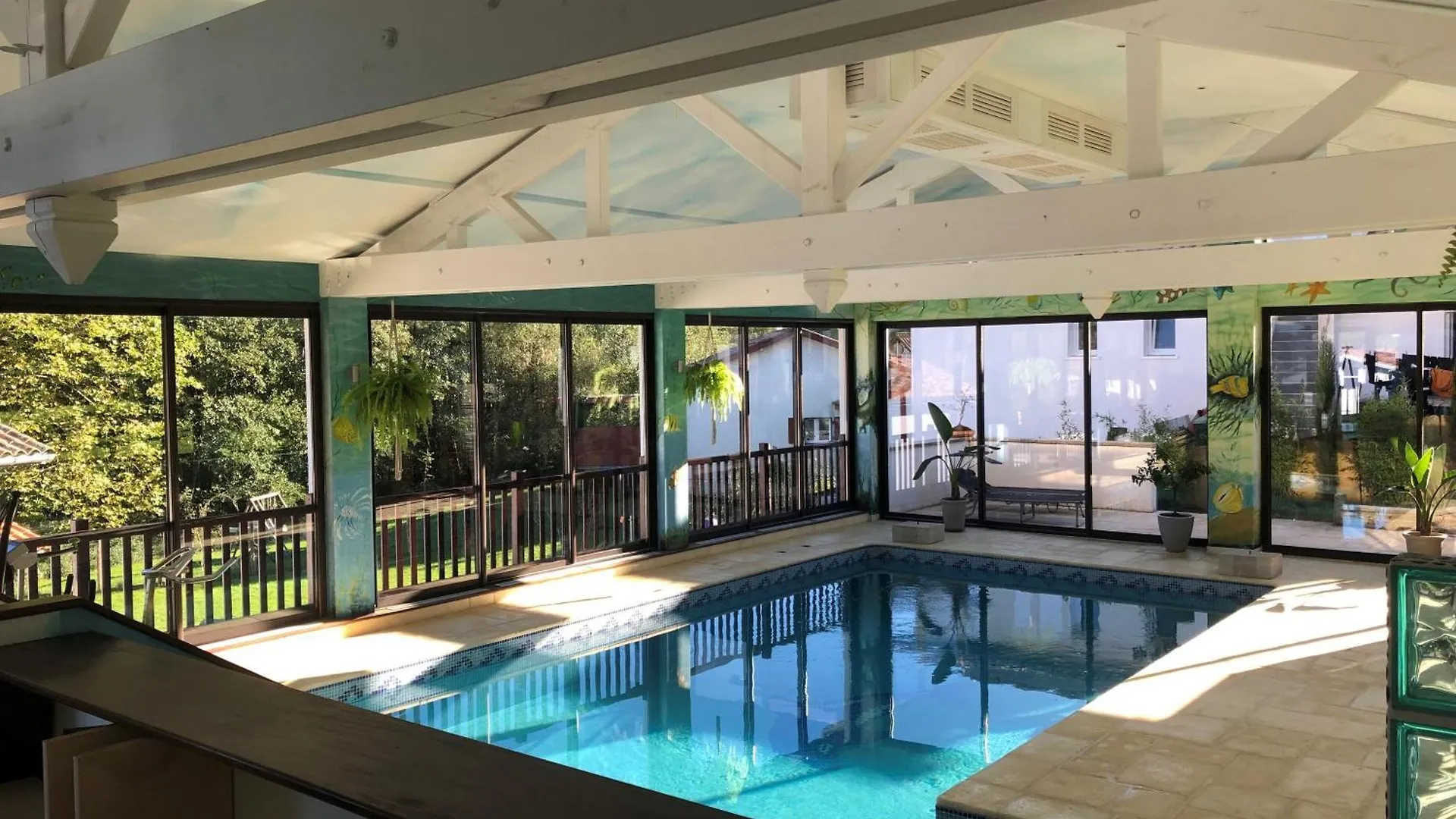 Villa Maison Avec Piscine Interieure Chauffee A 10Min De Biarritz Ahetze