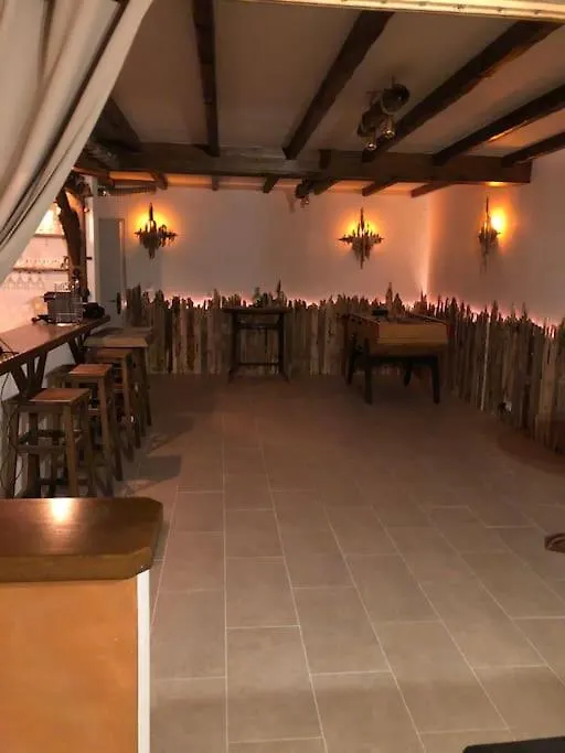 Maison Avec Piscine Interieure Chauffee A 10Min De Biarritz Ahetze